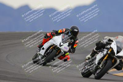 media/Jan-14-2023-SoCal Trackdays (Sat) [[497694156f]]/Turn 12 (120pm)/